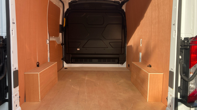 Ford Transit 350 L2 Diesel Fwd 2.0 EcoBlue 130ps H2 Leader Van [DAP]